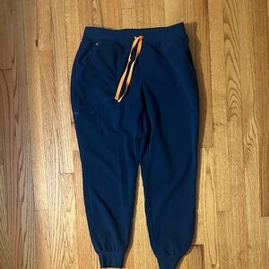 Figs Woman’s Zamora Joggers Deep Reef - size Large